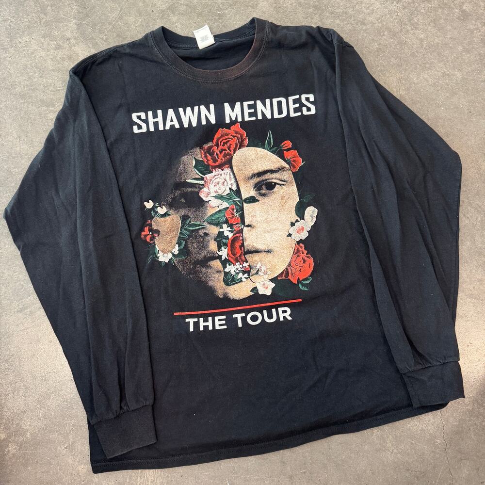 Vintage Y2K Shawn Mendes Black Longsleeve The Tour Graphic Tee L